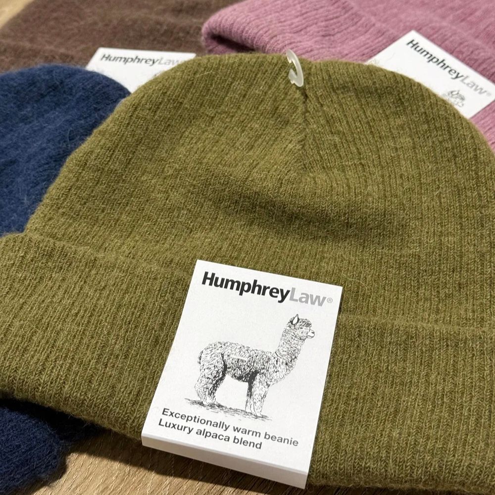 BN 70% Baby Alpaca Beanie